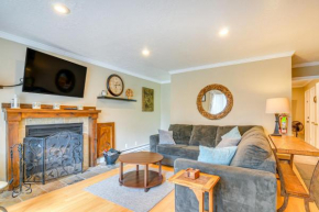 Walk to Giant Steps Multi-Level Brian Head Condo!